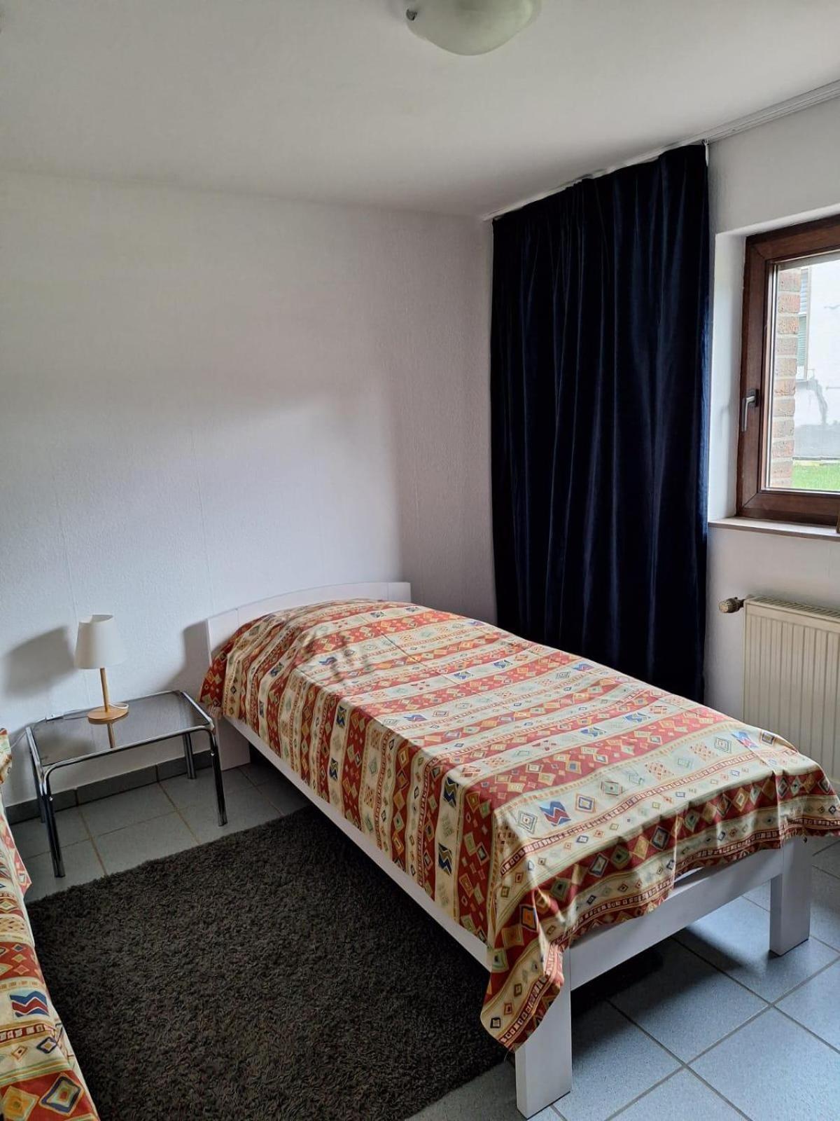 Ferienwohnungen Burgstrasse 8 Бланкенхайм Екстериор снимка