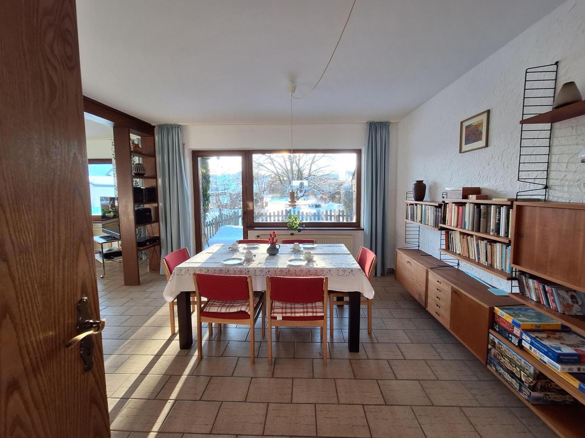 Ferienwohnungen Burgstrasse 8 Бланкенхайм Екстериор снимка